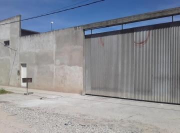 Bodega-Galpón · 300m² · 600 Ambientes · 1 Cochera · Galpón en 9 de Abril