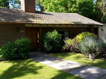 FLM-FLM-391_2 · Casa 3 Dorm.. | de Los Pingüinos Al 800