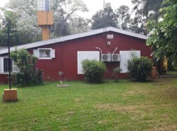 Quinta vacacional · 400m² · 5 Ambientes · 2 Cocheras · Quinta en Venta - 4 Dorm. 4 Baños - 1.980 m² - Paso del Rey