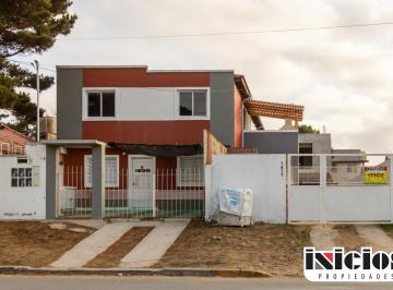 Departamento de 3 ambientes, Mar de Ajó · Departamento: Carreras Nº 1.831 - El Silvio - C874