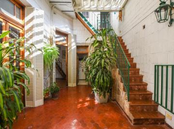 Departamento · 81m² · 6 Ambientes · Departamento de Pasillo, 3 Dorm. - Dorrego Al 300 - Centro Rosario