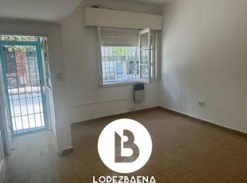 Casa · 68m² · 4 Ambientes · PH - 2 Dorm. con Patio - Nueva Cordoba - Oportunidad! - Apto Crédito!