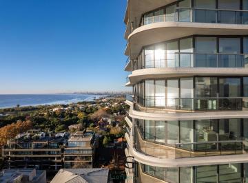 Departamento · 177m² · 4 Ambientes · 1 Cochera · Selene La Lucila - Espectacular 4amb C/dep y 2 Coch Piso Alto con Vista Al Rio