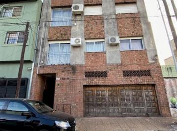 Departamento · 63m² · 3 Ambientes · En Venta San Martin Centro 3 Amb. Apto Credito.