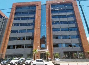 Oficina comercial · 369m² · 8 Cocheras · Semipiso Norte - Impecable Oficina - Luminosa