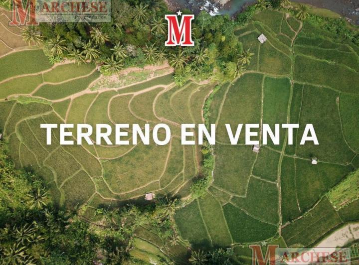 Terreno · 937m²