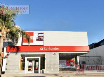 Local comercial · 365m² · 10 Cocheras · Local en Venta en Av Santa Rosa Ituzaingó