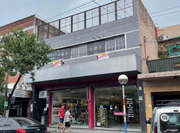 Oficina comercial · 9 Ambientes · Oficina - Moreno