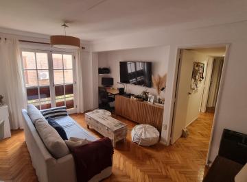 Departamento de 3 ambientes, San Isidro · Excel. Ubicacion! 3 Amb. Bño y Toil, Cochera Cubta, Tza Propia C/parr, Pileta.