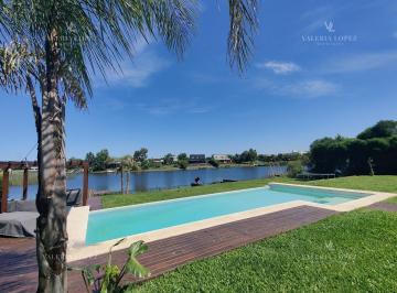 Casa · 300m² · 4 Ambientes · 3 Cocheras · Casa en Alq. Temporario en San Benito, Villanueva, Tigre