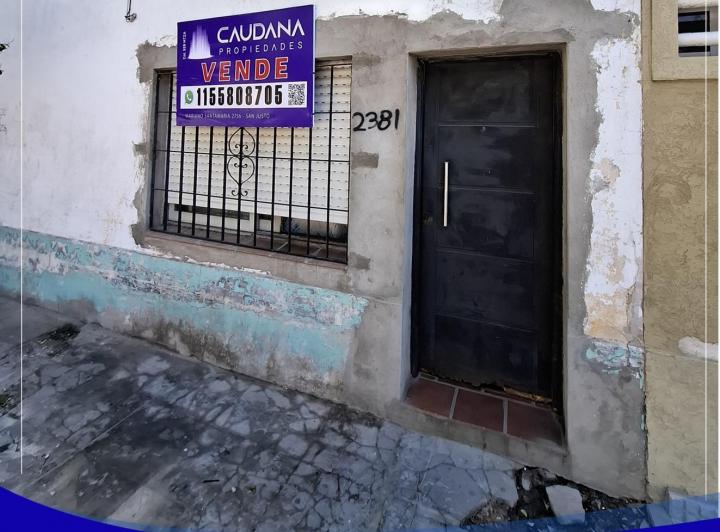 PH de Dos Ambientes en Venta en San Justo