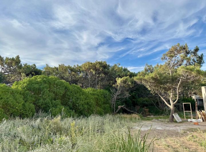 Terreno · 698m²