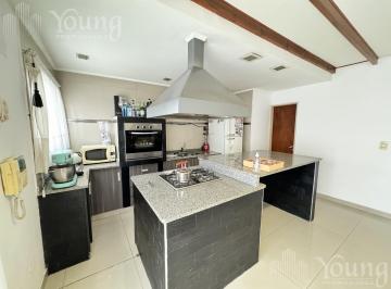 PH · 112m² · 2 Ambientes · Venta PH en Bernal