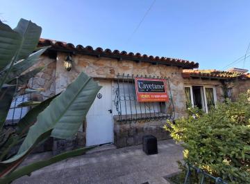 Casa de 4 ambientes, Lomas de Zamora · Casa 4 Ambientes en Barrio Nuevo Apta Credito Bancario