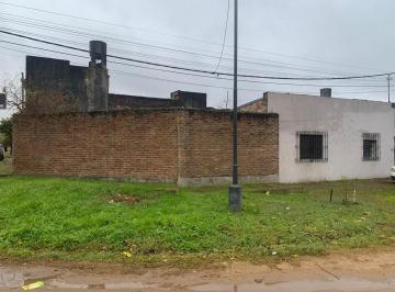 Casa · 140m² · 4 Ambientes · Venta Casa Santa Fe - Barrio Los Troncos