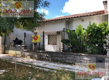 Casa · 125m² · 4 Ambientes · 1 Cochera · Casa - 3 Dorm. - Venta Directa - Llavallol