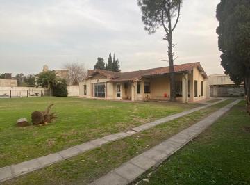 Quinta vacacional · 140m² · 4 Ambientes · Quinta en Venta en Merlo Sur Gba