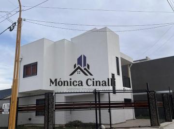 Frente · Departamento en Villa Regina