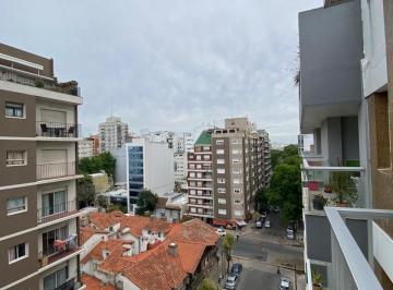 Departamento de 3 ambientes, Mar del Plata · Venta Departamento 3 Amb Al Frente con Balcón - Reciclado - Plaza Colón