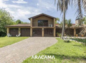 RRA-RR1-1475_2 · Casa en Venta en San Vicente