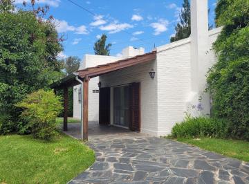 Casa de 4 ambientes, General Rodríguez · Alquiler Temporada Las Lajas