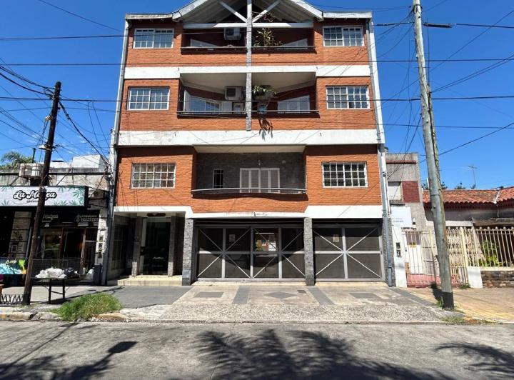 Departamento · 80m² · 3 Ambientes · 1 Cochera