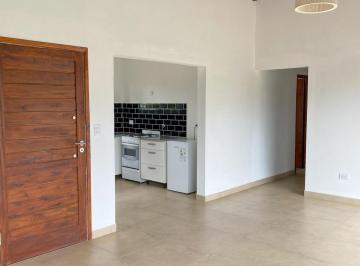 Casa · 80m² · 3 Ambientes · Casa en Los Acantilados