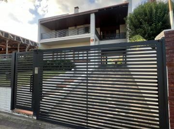 Casa de 6 ambientes, Tandil · Casa en Venta - Zona Avellaneda y Brasil