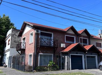 PH de 4 ambientes, Lomas de Zamora · Apto Credito - Duplex 4 Amb C/doble Cochera Super Luminoso