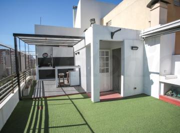 Departamento · 74m² · 3 Ambientes · 1 Cochera · Piso de 3 Ambientes con Excelente Luminosidad y con Terraza Propia en El 7° Piso con Parrilla