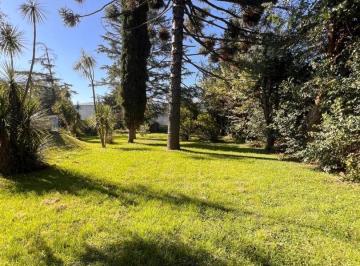 Quinta vacacional · 205m² · 4 Ambientes · 5 Cocheras · Venta Quinta en Villa Rosa - Apta Credito