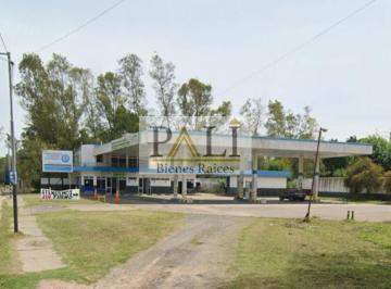 Local comercial · 300m² · Se Alquila Local Apto Estacion de Servicios Gnc y Shop