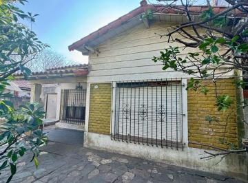 Casa · 100m² · 3 Ambientes · 2 Cocheras · Venta Casa con Fondo Libre Departamento en Lanus