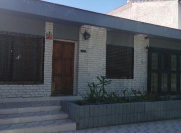 Casa de 6 ambientes, Villa Nueva · Magnifica Caa en Venta en Guaymallen