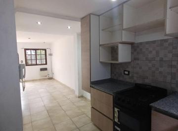 Departamento de 2 ambientes, Tres de Febrero · Dúplex 2 1/2 Ambientes - Alquiler