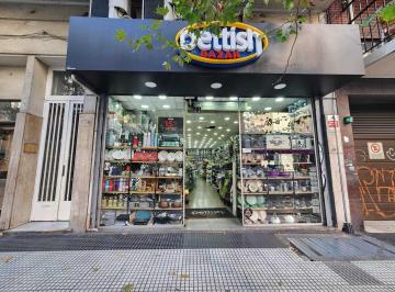 Local comercial , Almagro · Venta: Venta Local Comercial en Excelente Ubicación Sobre Av Corrientes!