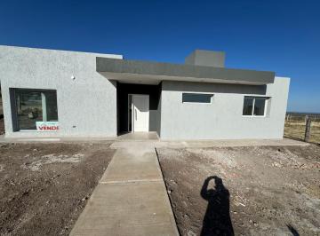Casa de 4 ambientes, San Luis · Venta Casa en Barrio Privado Villa Aguadita de 3 Habitaciones