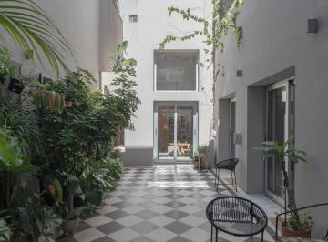Casa · 105m² · 5 Ambientes · Casa en Almagro