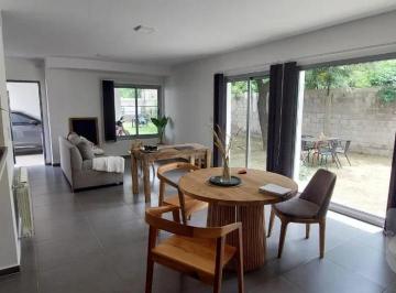 Casa de 4 ambientes, La Calera · La Cuesta Plaza, Casa en Housing en Cuesta Colorada
