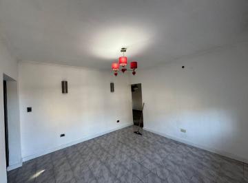 Departamento de 3 ambientes, Berazategui · Departamento en Alquiler - Berazategui
