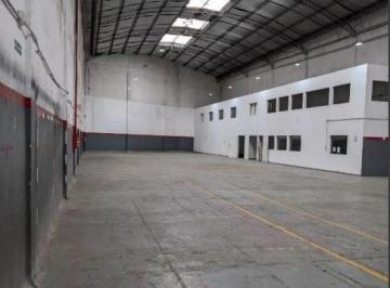 Bodega-Galpón · 1280m² · 10 Cocheras · Galpón en Capital Federal, Paternal.
