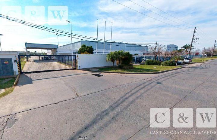 Depósito · 11000m²