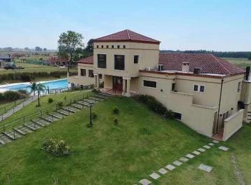 Terreno · 828m² · Lote en Venta en Barrio Privado El Rebenque - Canning