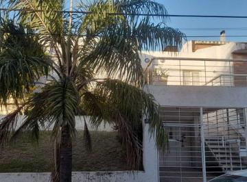DIS-DIS-225_2 · Hermosa Casa en Venta - Villa Cabrera