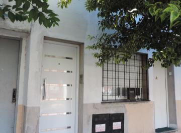 Casa de 2 ambientes, Quilmes · Casa a La Venta en Quilmes