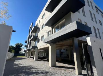 Departamento de 2 ambientes, Tandil · Departamento en Venta de un Dormitorio con Cochera - Zona Calvario