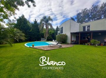 Casa · 347m² · 4 Ambientes · 2 Cocheras · Casa en Venta en Pilar del Lago, Pilar, G. B. a. Zona Norte