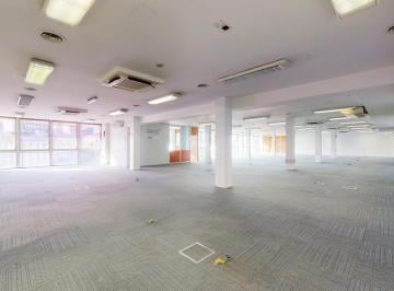 Oficina comercial · 650m² · 1 Cochera · Alquiler y Venta Oficina Comercial Plaza de Mayo Planta Libre 635 m² Cochera Vigilancia 24 Hs