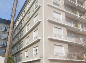 Departamento · 95m² · 3 Ambientes · 1 Cochera · Departamento en Alquiler Temporada - 2025