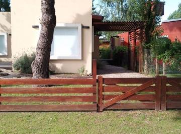 Casa · 60m² · 2 Ambientes · Duplex en Balneario La Caleta